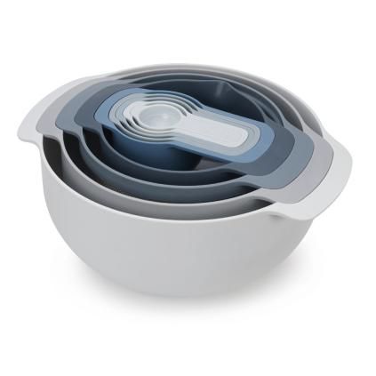 Комплект кухненски купи NEST 40112, 9 бр., с гевгир и мерителни лъжици, син, Joseph Joseph