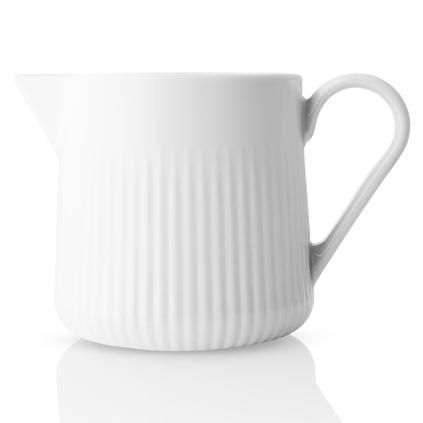 218504 servirovaci dzban legio nova 700 ml bila porcelan eva solo