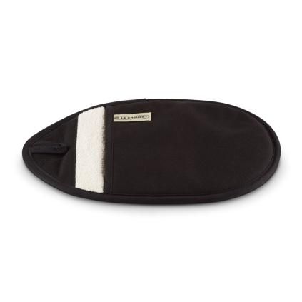 223842 chnapka na hrnec 32 x 20 cm cerna bavlna le creuset