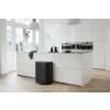 Кошче за отпадъци с педал BO 60л, черно, Brabantia