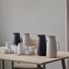 Вакуумна кана NORMAN FOSTER, 1 л, светлосив, пластмаса, Stelton